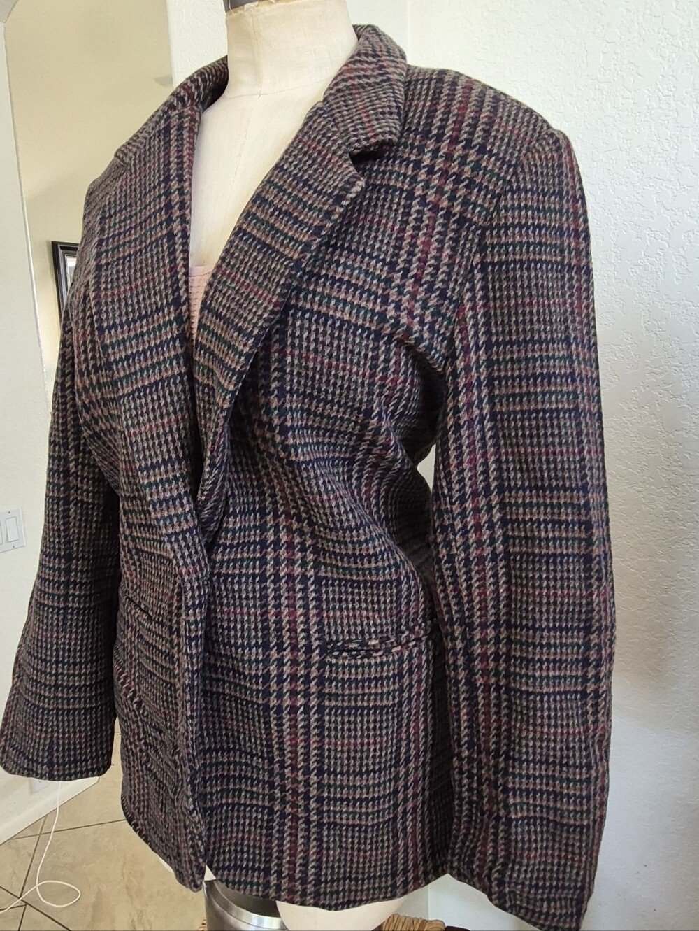 Savannah 80% Wool, Multicolor Houndstooth One Button Blazer Sz 12